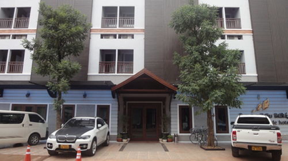 Seasons Riverside Hotel Vientiane Exterior foto
