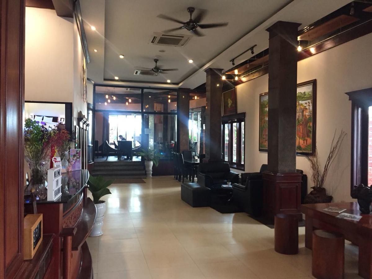 Seasons Riverside Hotel Vientiane Exterior foto