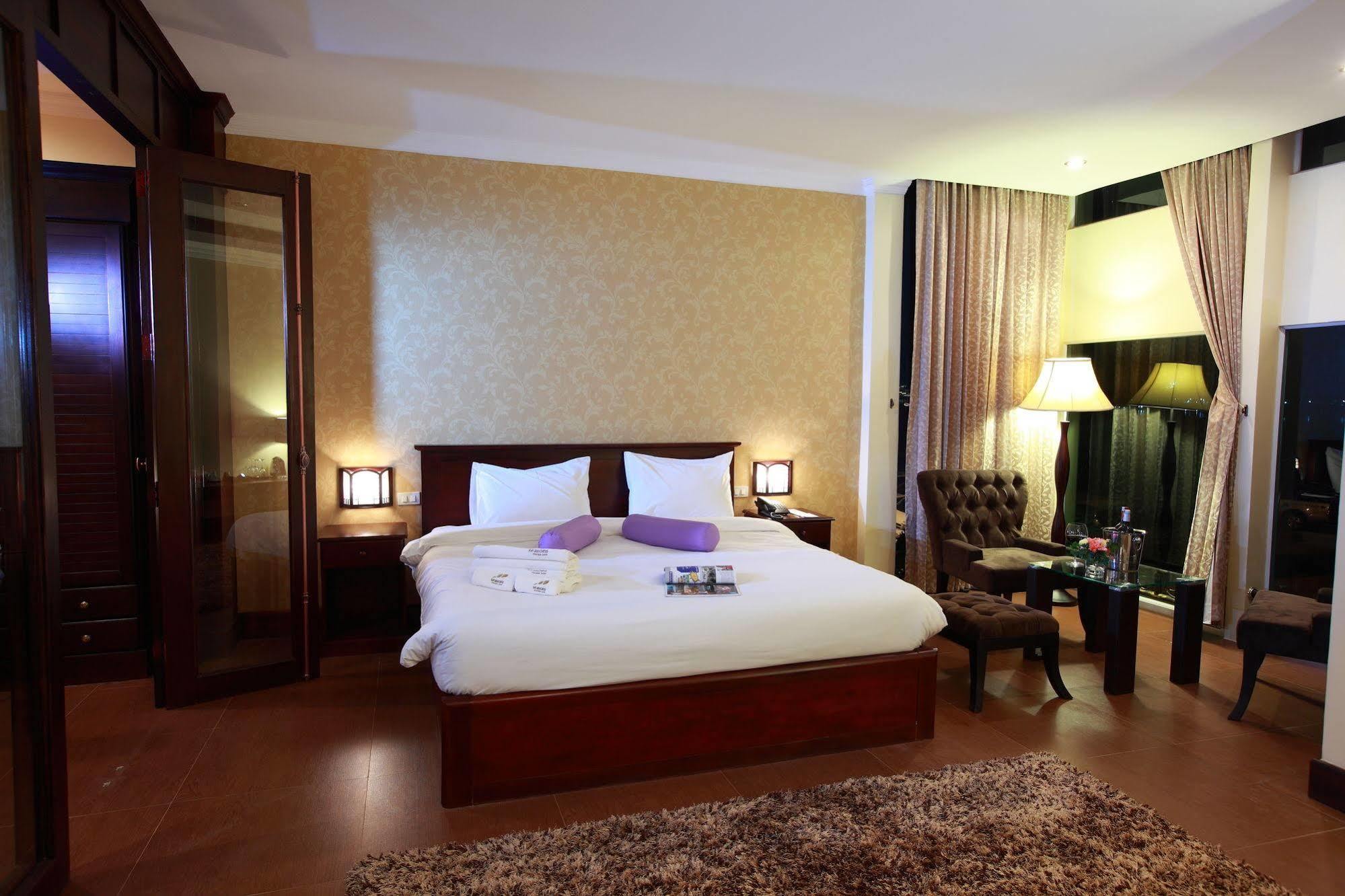 Seasons Riverside Hotel Vientiane Exterior foto